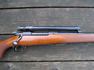 Winchester 70 1943 02-800-90%.jpg