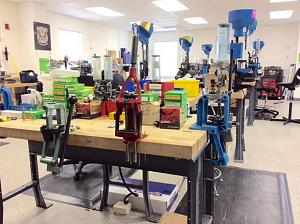 Click image for larger version. 

Name:	Army marksmanship reloading room.jpg 
Views:	350 
Size:	76.3 KB 
ID:	174655