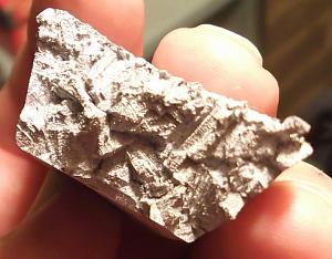 Click image for larger version. 

Name:	mystery metal.jpg 
Views:	18 
Size:	61.1 KB 
ID:	199841