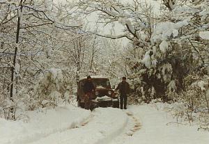 Click image for larger version. 

Name:	rick jeep snow 1.jpg 
Views:	62 
Size:	93.8 KB 
ID:	61703