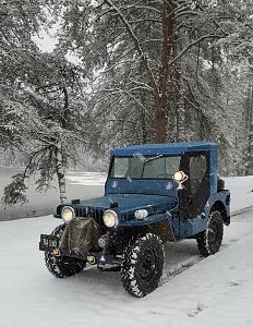 Snow jeep.jpg