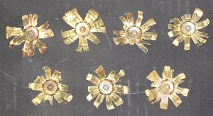 Click image for larger version. 

Name:	brass flowers web.JPG 
Views:	15 
Size:	107.0 KB 
ID:	261349