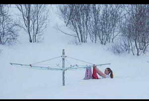 Click image for larger version. 

Name:	Hanging clothes in the snow.jpg 
Views:	51 
Size:	57.2 KB 
ID:	236455