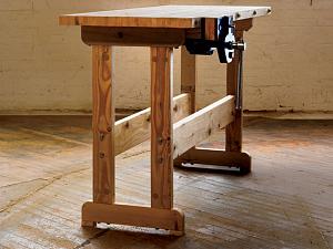 Click image for larger version. 

Name:	small-woodworking-bench-5.jpg 
Views:	24 
Size:	63.1 KB 
ID:	210288