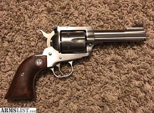 Click image for larger version. 

Name:	thumb_11308212_01_ruger_45_new_model_blackhawk_640_1024.jpg 
Views:	31 
Size:	137.3 KB 
ID:	259950