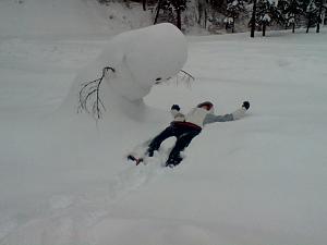 Click image for larger version. 

Name:	3snowman.jpg 
Views:	57 
Size:	33.2 KB 
ID:	215659
