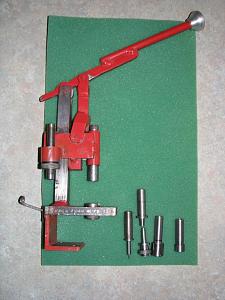 Click image for larger version. 

Name:	Old School Reloading.jpg 
Views:	114 
Size:	99.7 KB 
ID:	116838
