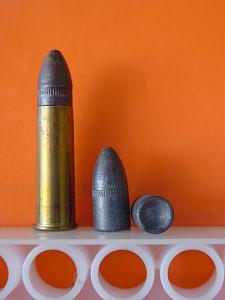 Click image for larger version. 

Name:	Round and projectile.JPG 
Views:	649 
Size:	58.1 KB 
ID:	1931