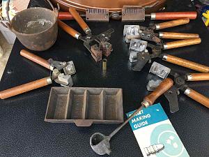 Click image for larger version. 

Name:	 bullet casting equipment.jpg 
Views:	827 
Size:	92.3 KB 
ID:	193952